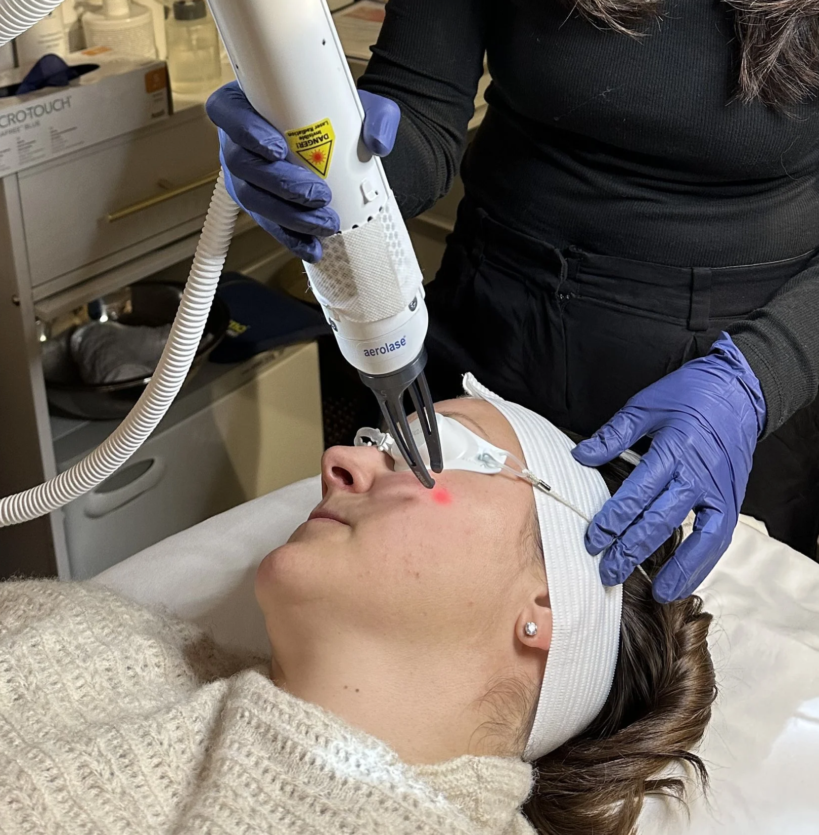 What is Aerolase Era Laser?
