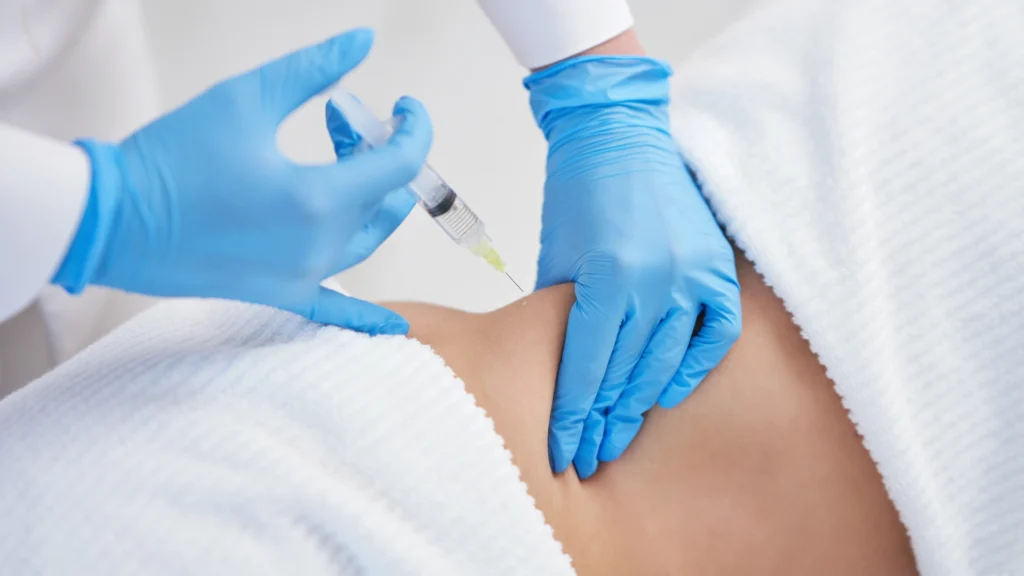 Insulin blunts growth hormone lipolysis and affects fat metabolism pathways.